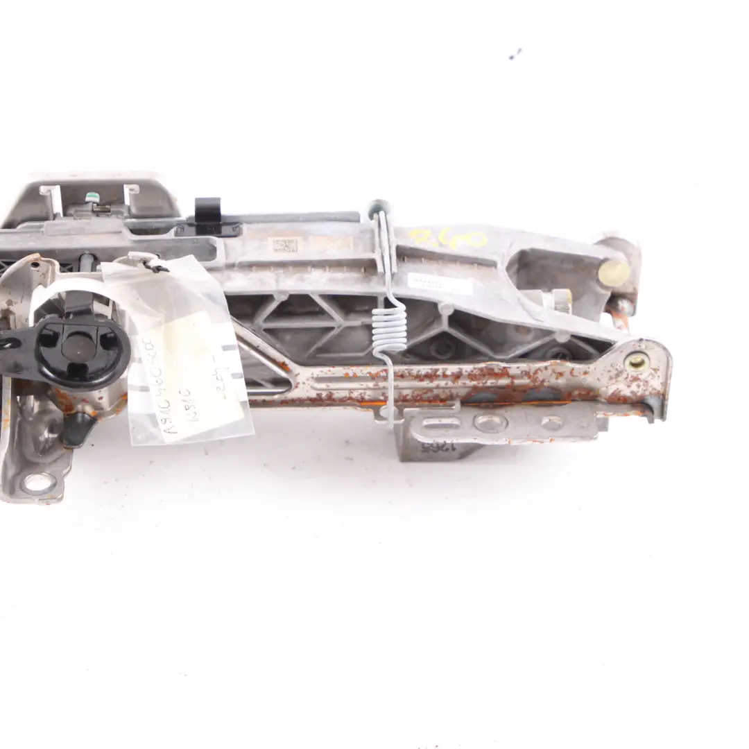 Steering Column Adjustable Mechanism to Mercedes Sprinter W910 with Part number A9104605000 Mercedes Sprinter W910 Steering Column Adjustable Mechanism - SKU rhd-A9104605000 - Part number A9104605000