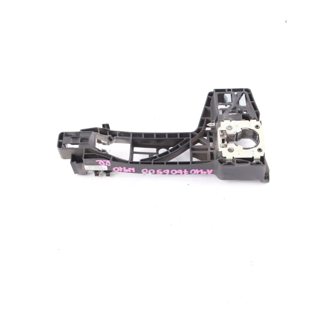Door Handle Base Mercedes W907 W910 Rear Right O/S Bracket Bearing to with Part number A9107606900 Door Handle Base Mercedes W907 W910 Rear Right O/S Bracket Bearing - SKU rhd-A9107606900 - Part number A9107606900