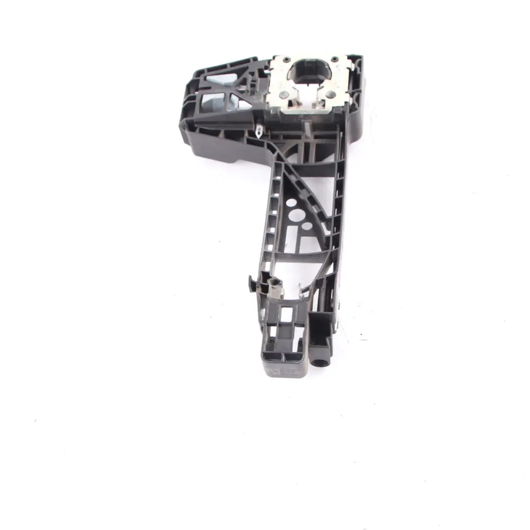 Door Handle Base Mercedes W907 W910 Rear Right O/S Bracket Bearing to with Part number A9107606900 Door Handle Base Mercedes W907 W910 Rear Right O/S Bracket Bearing - SKU rhd-A9107606900 - Part number A9107606900