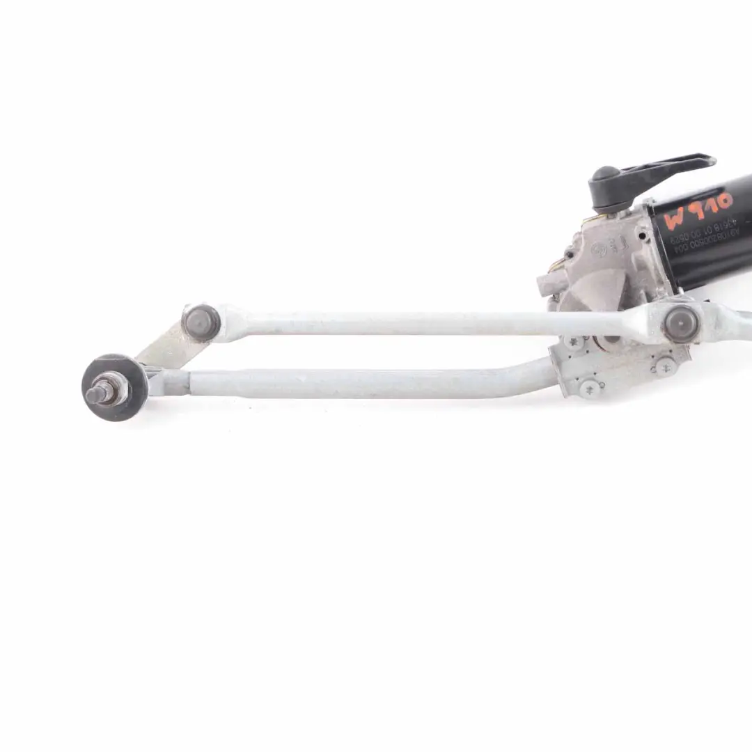 W907 W910 Windscreen Wiper Linkage Motor System to Mercedes Sprinter with Part number A9108200500 Mercedes Sprinter W907 W910 Windscreen Wiper Linkage Motor System - SKU rhd-A9108200500 - Part number A9108200500