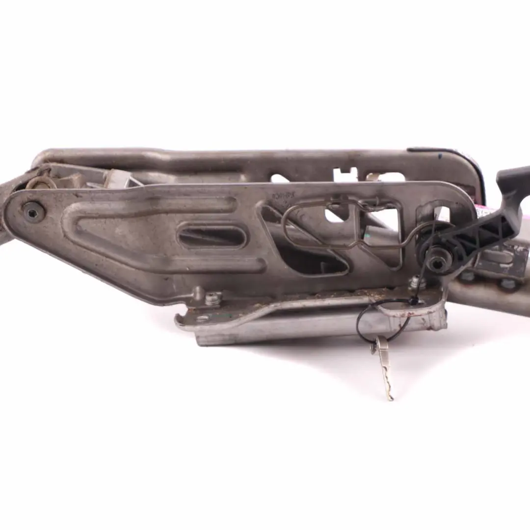 MK8 Steering Column Adjustable Shaft Tube to Ford Transit Custom with Part number BK213C529DE Ford Transit Custom MK8 Steering Column Adjustable Shaft Tube - SKU rhd-BK213C529DE - Part number BK213C529DE