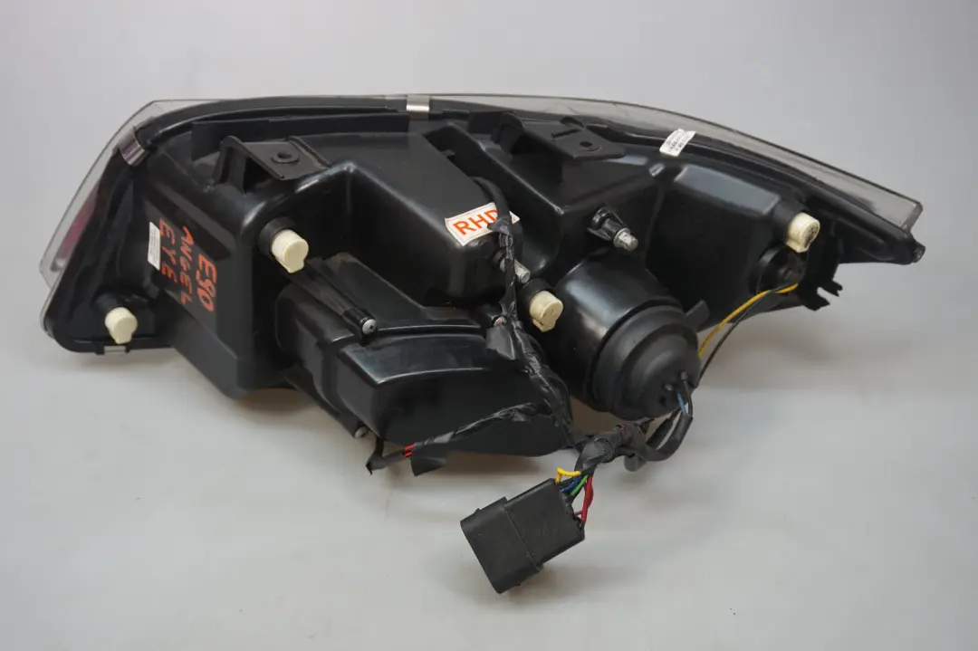 Projector Headlight Sonar Right O/S to BMW 3 Series with Part number E90 ANGEL EYE BMW 3 Series Projector Headlight Sonar Right O/S - SKU rhd-E90 ANGEL EYE - Part number E90 ANGEL EYE