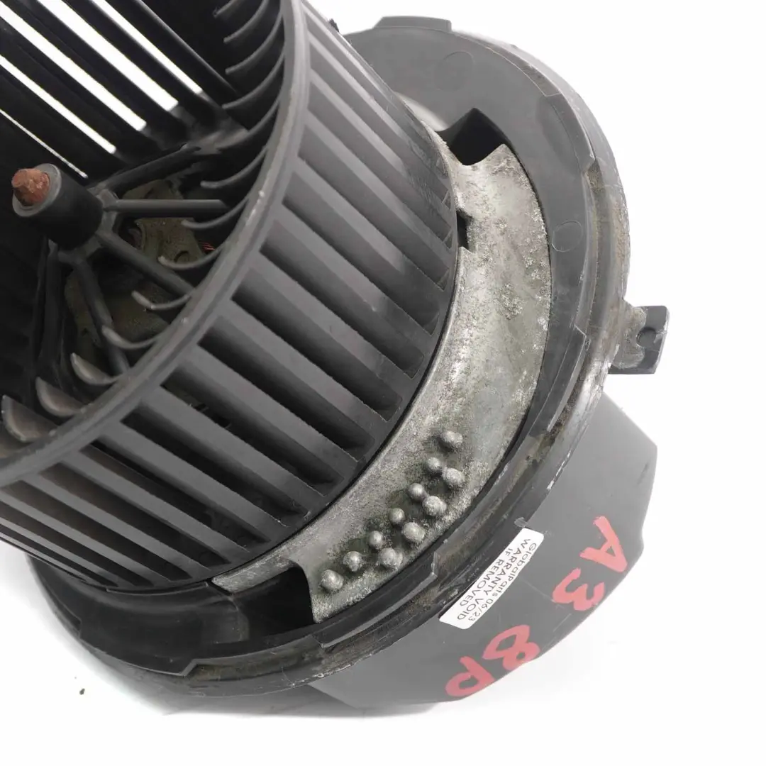 Heater Blower Motor Fan Cooling Actuator Unit Valeo to Audi A3 8P with Part number F983229J Audi A3 8P Heater Blower Motor Fan Cooling Actuator Unit Valeo - SKU rhd-F983229J - Part number F983229J