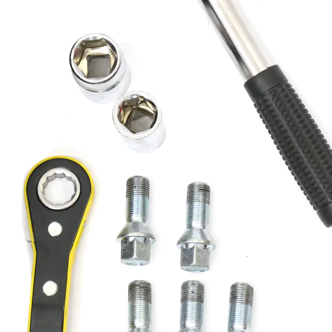 Hero Ersatzrad 125/80 R17 Linglong Reifen-Zubehör für BMW F20 Road mit Teilenummer Road hero wheel BMW F20 Road Hero Ersatzrad 125/80 R17 Linglong Reifen-Zubehör - SKU Road hero wheel - Teilenummer Road hero wheel