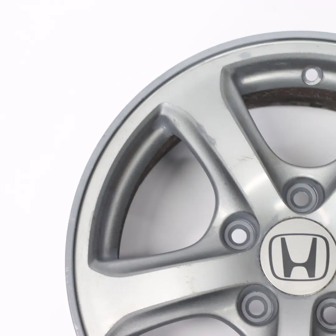 Llanta de aleación plateada Honda Civic 15" 6J ET:45 para con número de pieza S7C560D Llanta de aleación plateada Honda Civic 15" 6J ET:45 - SKU S7C560D-1 - Número de pieza S7C560D