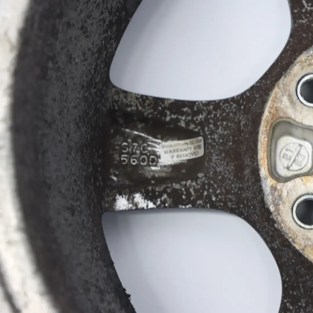 Llanta de aleación plateada Honda Civic 15" 6J ET:45 para con número de pieza S7C560D Llanta de aleación plateada Honda Civic 15" 6J ET:45 - SKU S7C560D-1 - Número de pieza S7C560D