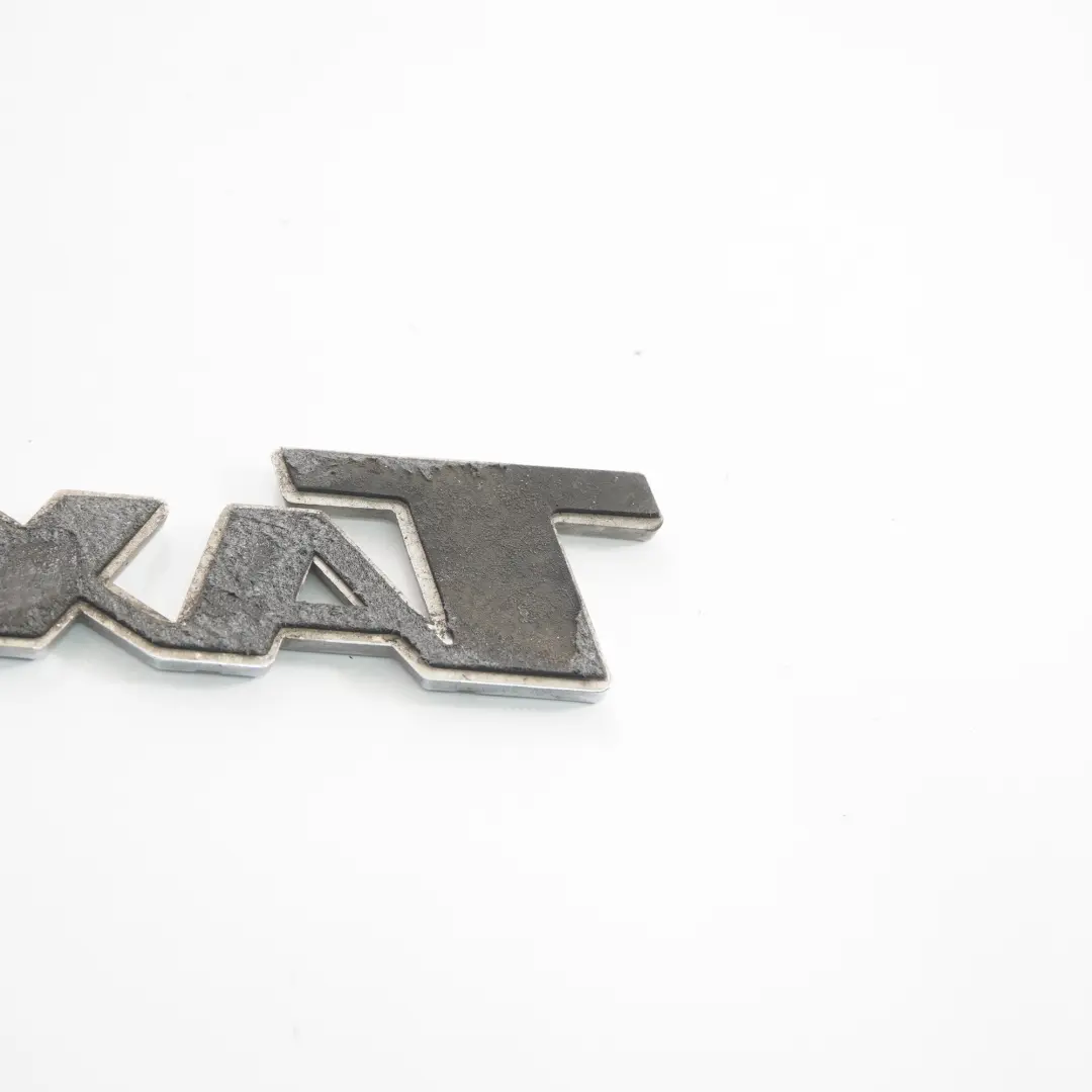 Adherido Lettering Logotipo para Mercedes W639 a con número de pieza TAXI Emblem Mercedes W639 a Adherido Lettering Logotipo - SKU TAXI Emblem - Número de pieza TAXI Emblem