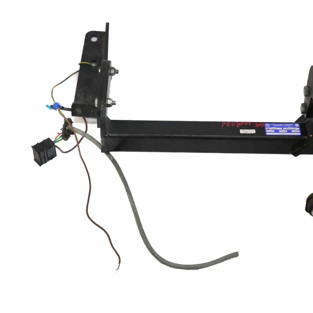 Enganche de remolque Peugeot 3008 Tow-Trust Gancho de remolque trasero para con número de pieza TP431B Enganche de remolque Peugeot 3008 Tow-Trust Gancho de remolque trasero - SKU TP431B - Número de pieza TP431B
