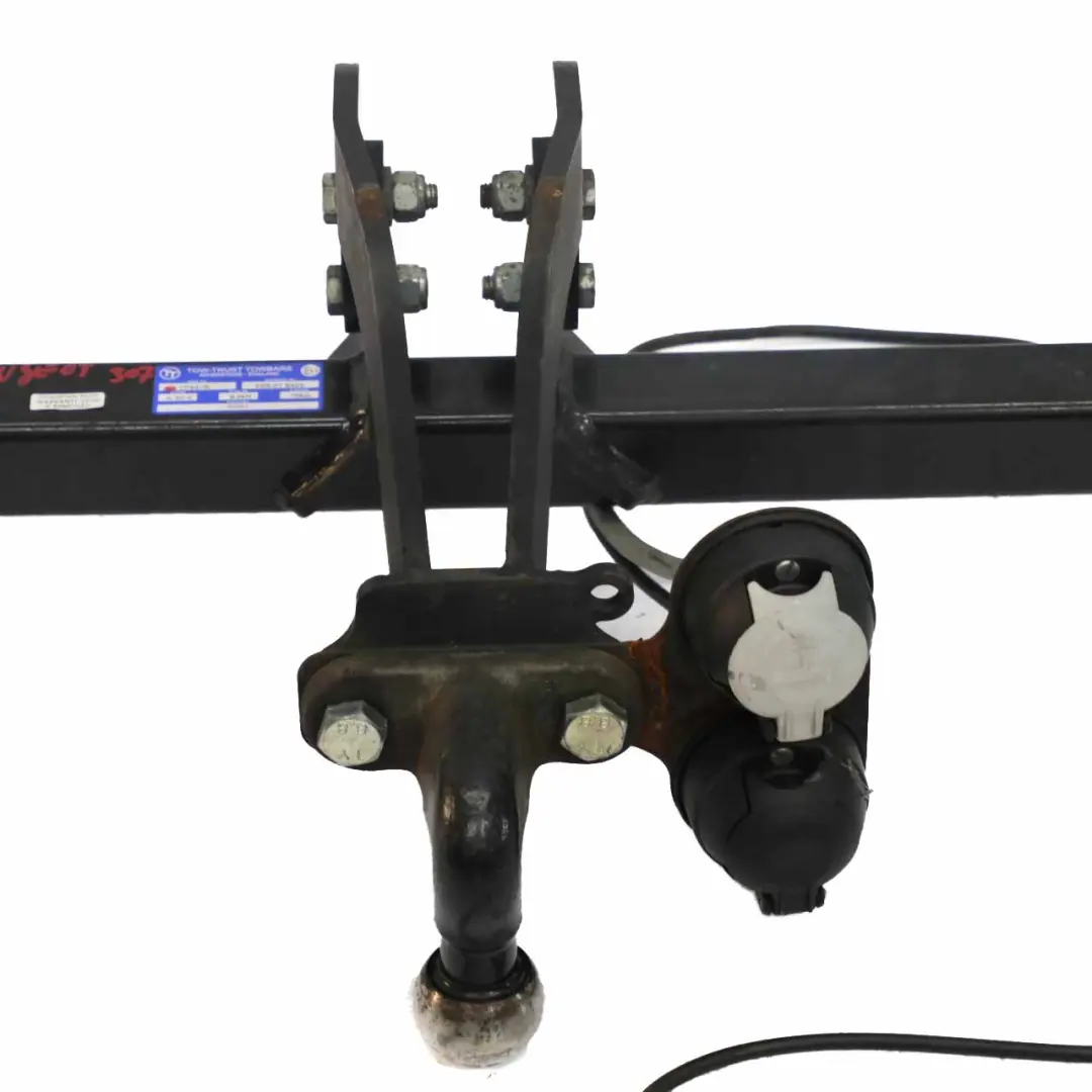 Enganche de remolque Peugeot 3008 Tow-Trust Gancho de remolque trasero para con número de pieza TP431B Enganche de remolque Peugeot 3008 Tow-Trust Gancho de remolque trasero - SKU TP431B - Número de pieza TP431B