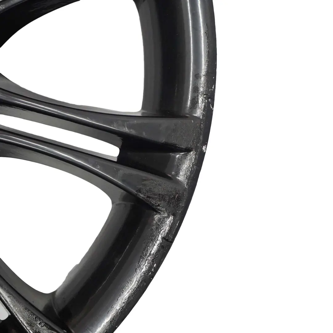 BMW E90 E91 Jeu Complet Argente 4x Jantes Alu Noir 18" 8J VIA - SKU VIA SET 18-1 - Numéro de pièce VIA SET 18