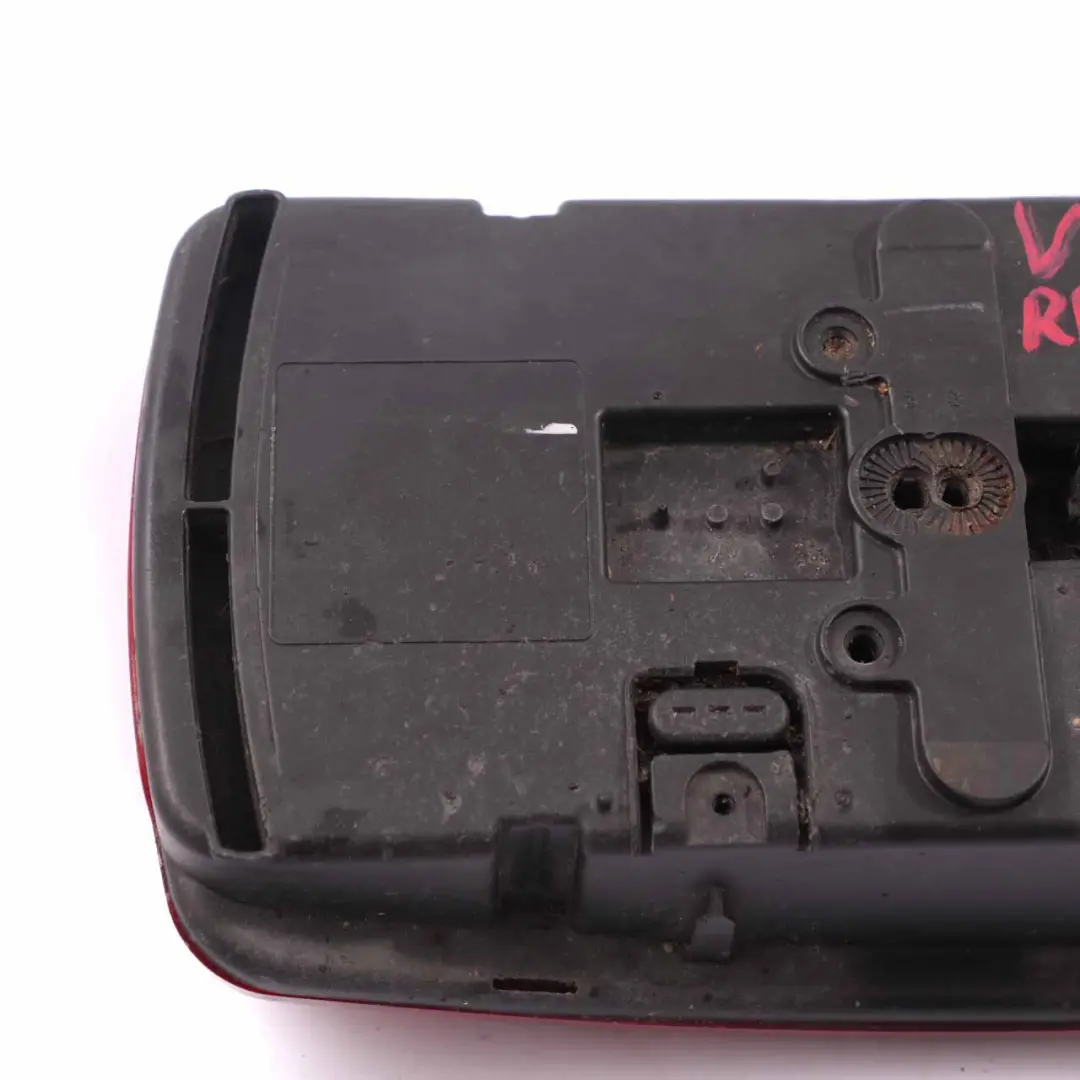 Luz Vignal Trasera Derecha AMP 7 Pin para con número de pieza Vignal Lamp Luz Vignal Trasera Derecha AMP 7 Pin - SKU Vignal Lamp - Número de pieza Vignal Lamp