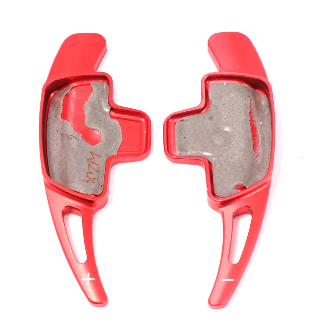 Paddle Shift Rojo Set para Mercedes W204 Sport Volante con número de pieza W204 Red Paddles Mercedes W204 Sport Volante Paddle Shift Rojo Set - SKU W204-Red-Paddles - Número de pieza W204 Red Paddles