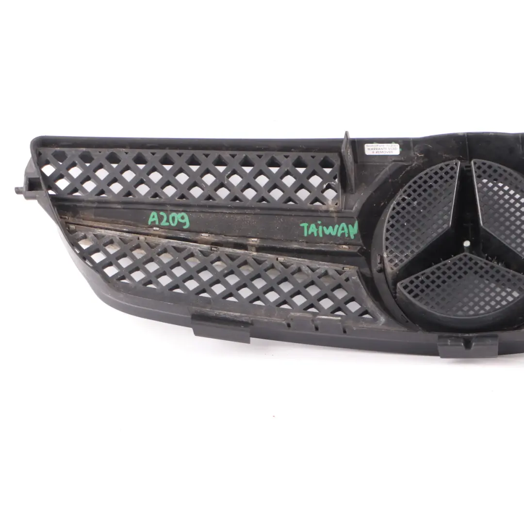 Front Grille Radiator Hood Bonnet Panel Cover TAIWAN 03-09 to Mercedes CLK W209 with Part number A2098800183 Mercedes CLK W209 Front Grille Radiator Hood Bonnet Panel Cover TAIWAN 03-09 - SKU W209 Grille - Part number A2098800183