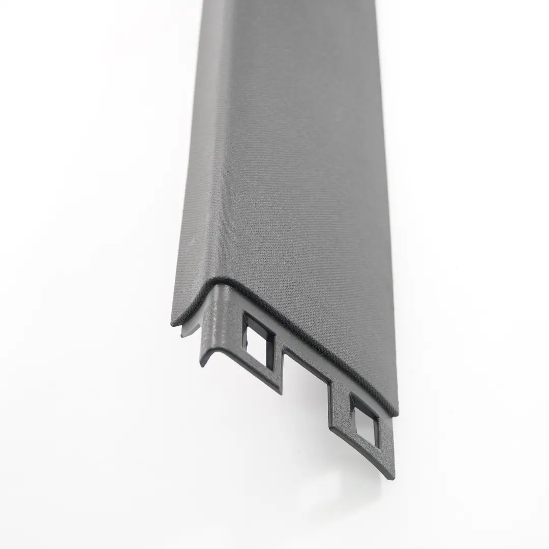  Tapa maletero Mercedes W246 embellecedor superior izquierda negro A2467400501 - SKU A2466902900-1 - Número de pieza A2467400601