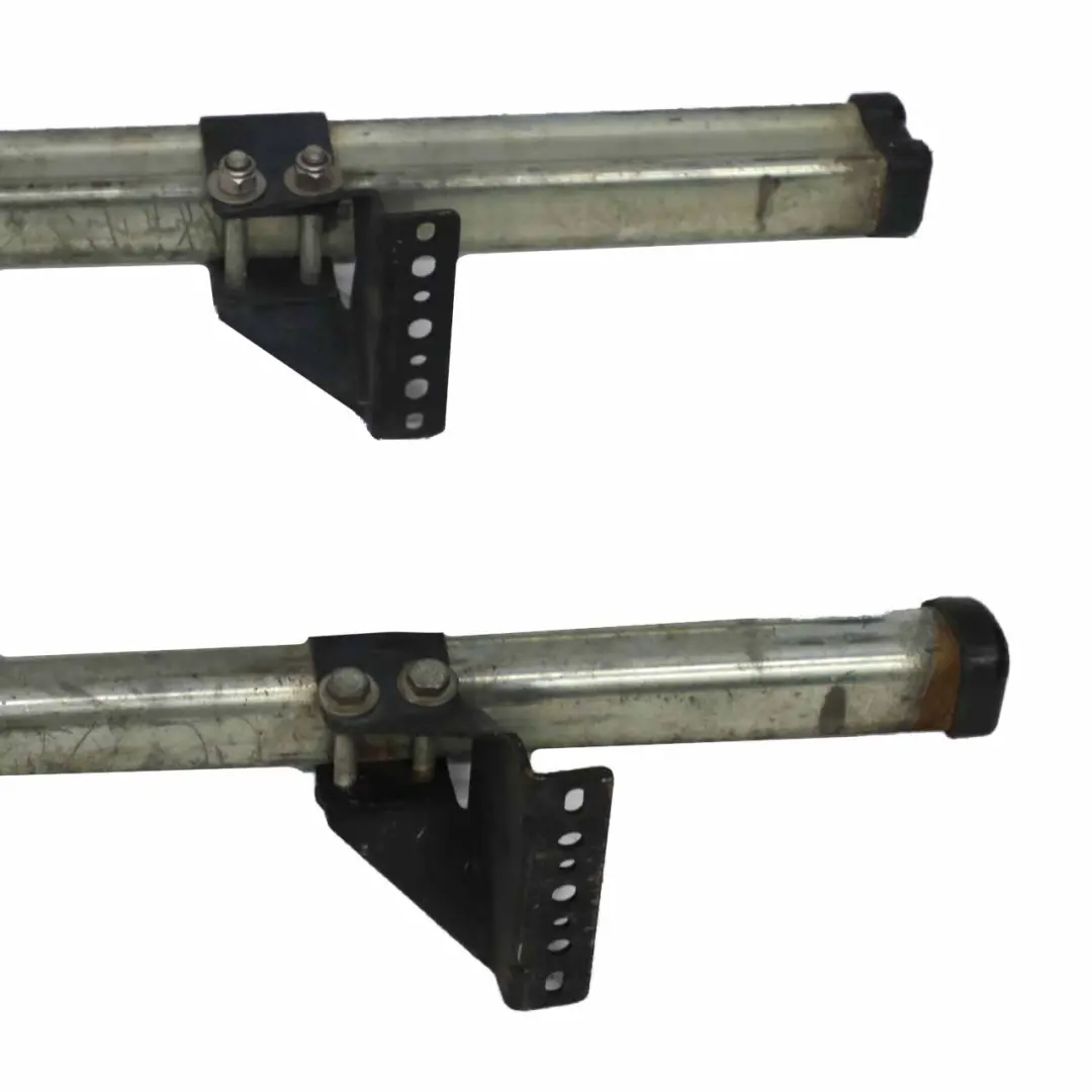 Relingi Dachowe Zestaw do Mercedes Vito W639 o numerze W639 Cross Bar Set Mercedes Vito W639 Relingi Dachowe Zestaw - SKU W639 Cross Bar Set - Numer Części W639 Cross Bar Set