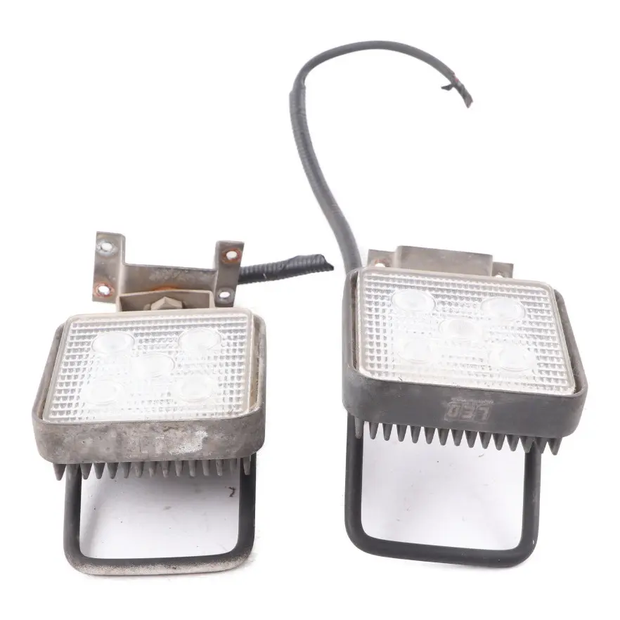 LED Light Additional Lighting Lamp Set Front to Mercedes Sprinter W906 with Part number W906 LED Light Set Mercedes Sprinter W906 LED Light Additional Lighting Lamp Set Front - SKU W906 LED Light Set - Part number W906 LED Light Set