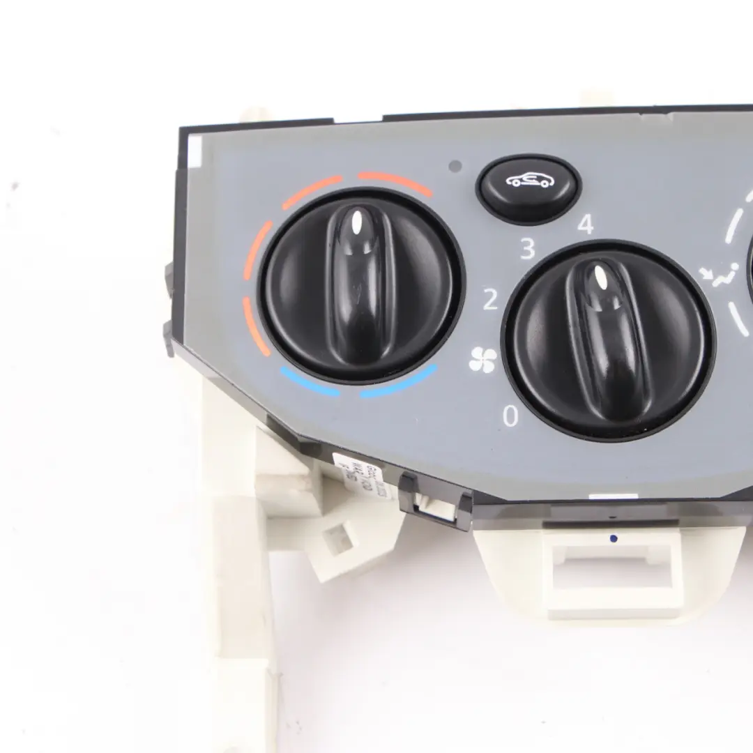 Klimabedienfeld Klimaanlage für Renault Trafic II Vauxhall Vivaro mit Teilenummer W964097K Renault Trafic II Vauxhall Vivaro Klimabedienfeld Klimaanlage - SKU W964097K - Teilenummer W964097K