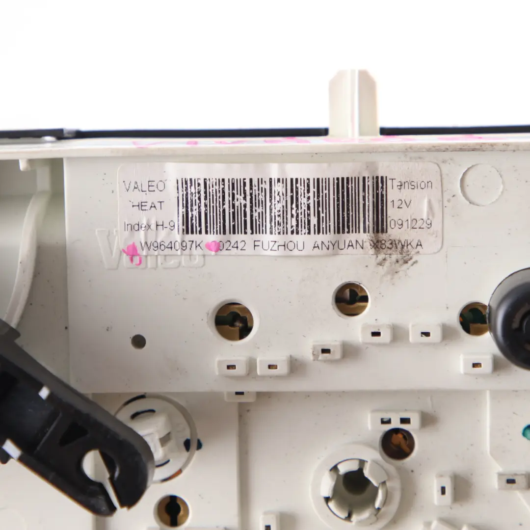 Klimabedienfeld Klimaanlage für Renault Trafic II Vauxhall Vivaro mit Teilenummer W964097K Renault Trafic II Vauxhall Vivaro Klimabedienfeld Klimaanlage - SKU W964097K - Teilenummer W964097K