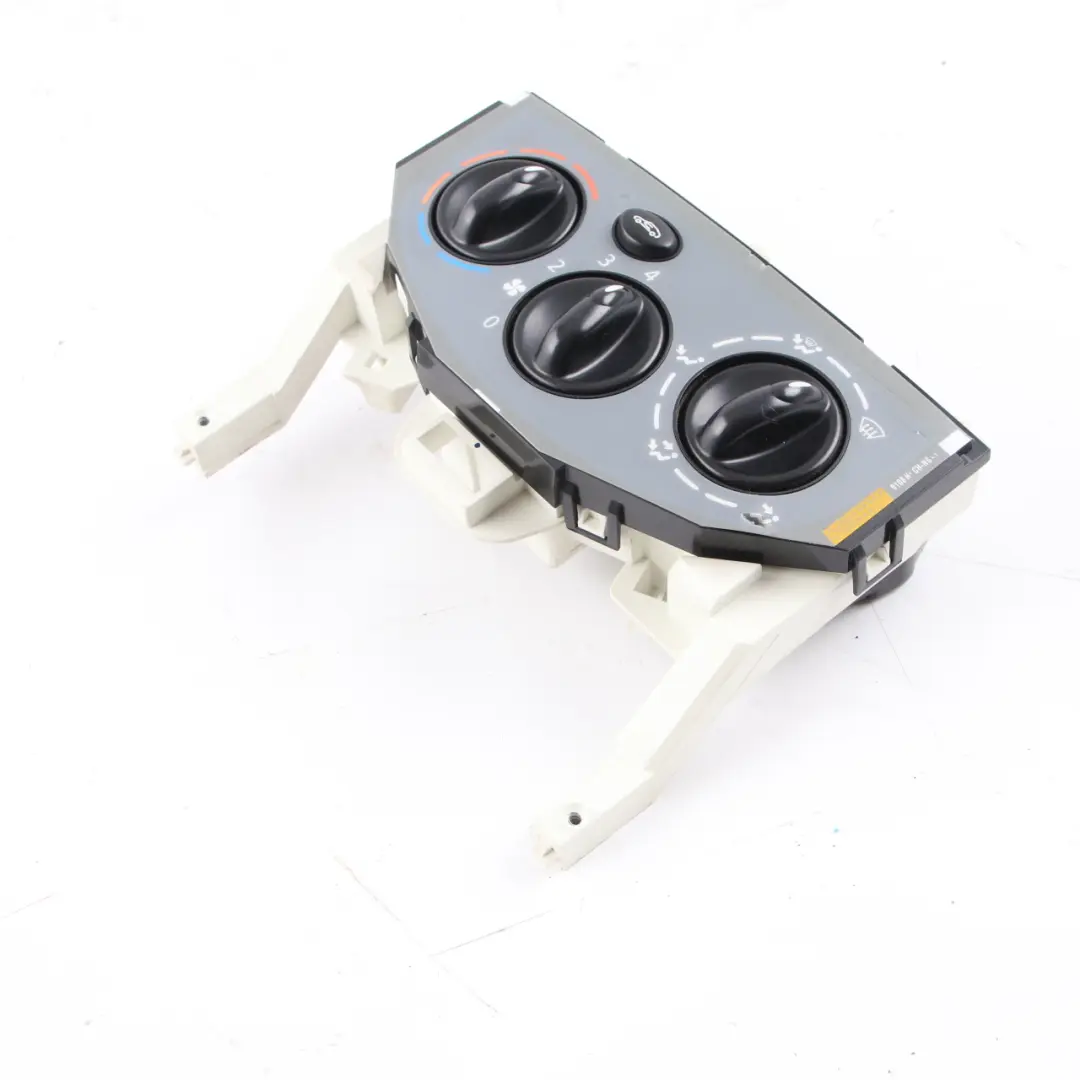 Panneau Contrôle Climatique Air Con pour Renault Trafic II Vauxhall Vivaro à propos du numéro de pièce W964097K Renault Trafic II Vauxhall Vivaro Panneau Contrôle Climatique Air Con - SKU W964097K - Numéro de pièce W964097K