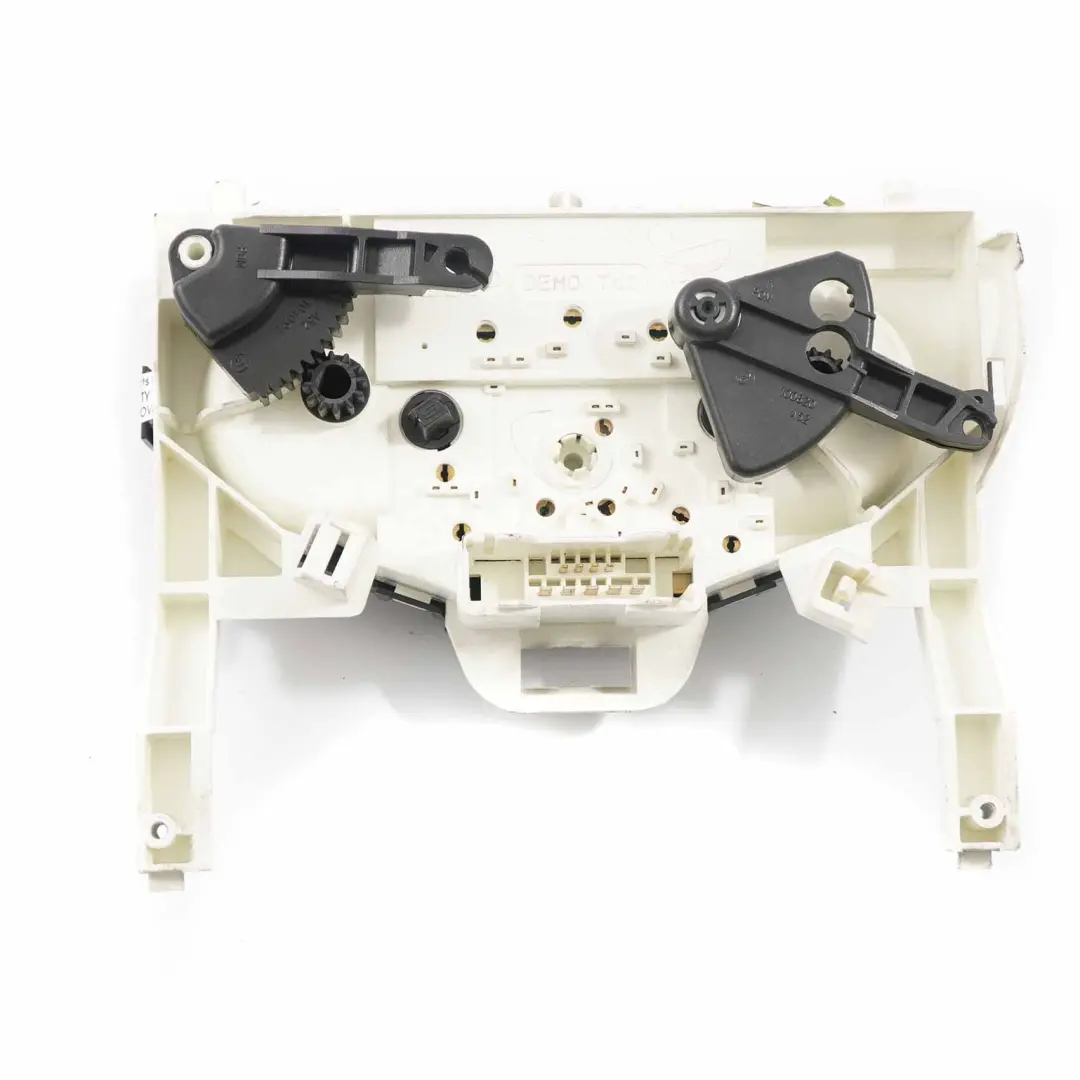 Klimabedienfeld Renault Trafic II Heizungsschalter Klimaanlage für mit Teilenummer W964097KG Klimabedienfeld Renault Trafic II Heizungsschalter Klimaanlage - SKU W964097KG - Teilenummer W964097KG