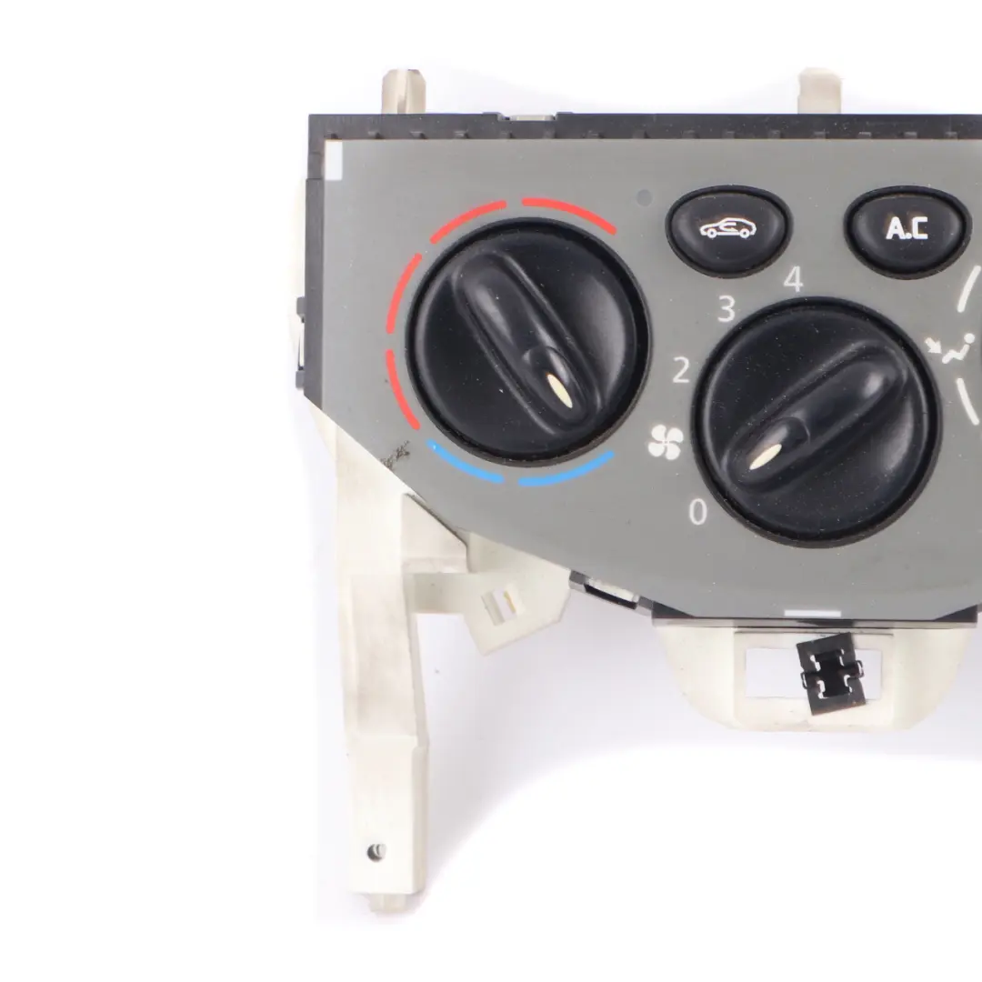 A/C Control Panel Fan Blower to Renault Trafic 2 Vauxhall Vivaro A with Part number W964098PD Renault Trafic 2 Vauxhall Vivaro A A/C Control Panel Fan Blower - SKU W964098PD - Part number W964098PD
