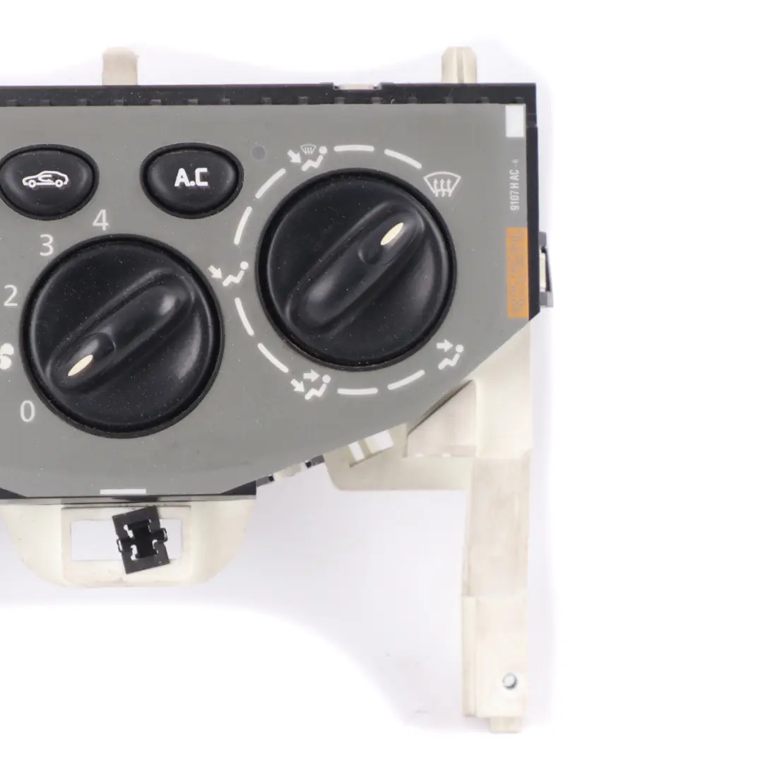A/C Control Panel Fan Blower to Renault Trafic 2 Vauxhall Vivaro A with Part number W964098PD Renault Trafic 2 Vauxhall Vivaro A A/C Control Panel Fan Blower - SKU W964098PD - Part number W964098PD