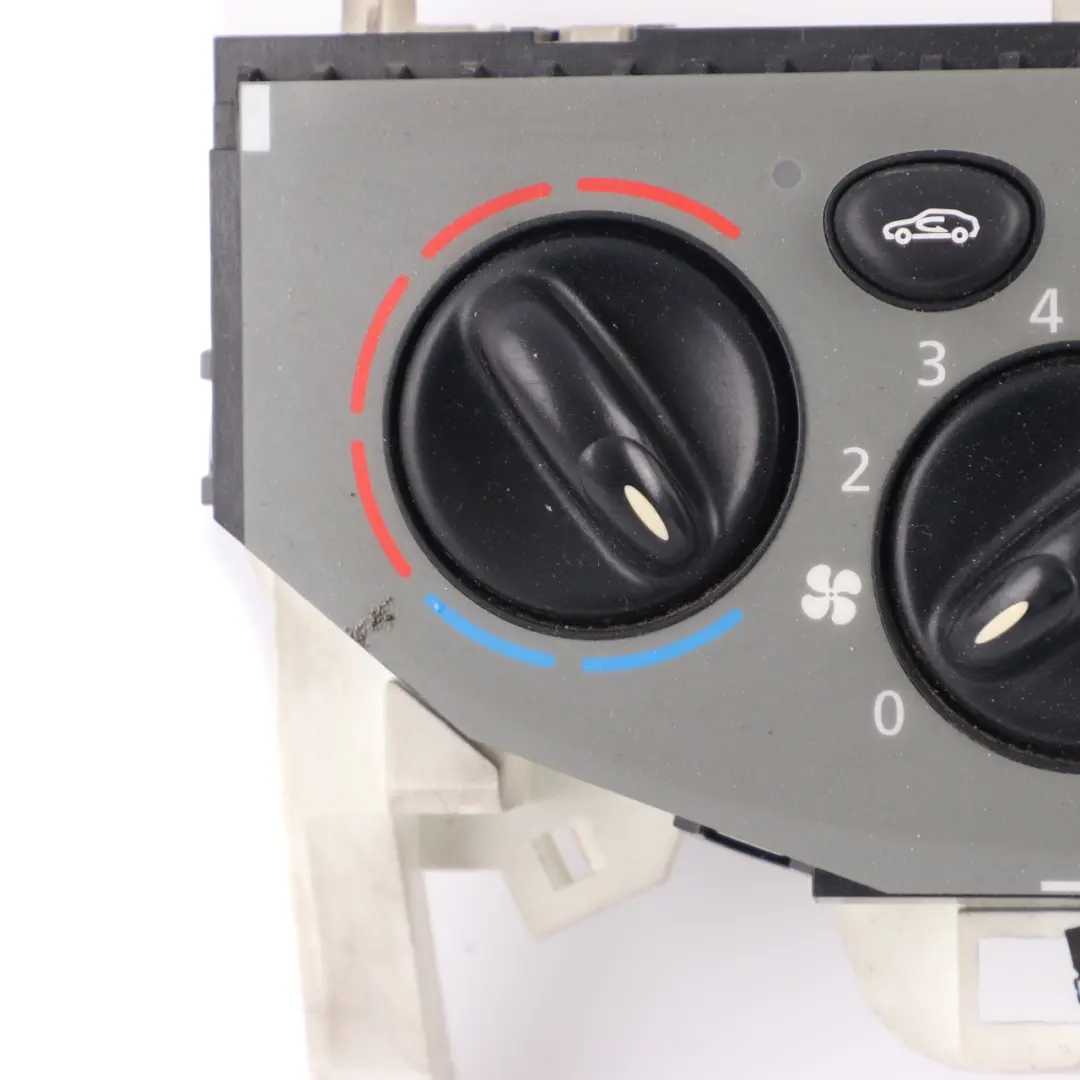 A/C Control Panel Fan Blower to Renault Trafic 2 Vauxhall Vivaro A with Part number W964098PD Renault Trafic 2 Vauxhall Vivaro A A/C Control Panel Fan Blower - SKU W964098PD - Part number W964098PD