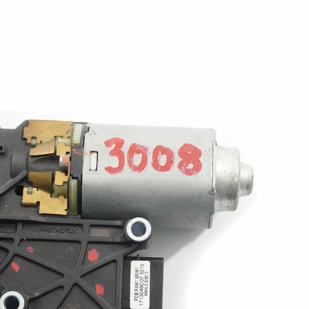 Motore di azionamento del tetto apribile Attuatore per Peugeot 3008 con numero di parte WR09-C04-AA Peugeot 3008 Motore di azionamento del tetto apribile Attuatore - SKU WR09-C04-AA - Numero di parte WR09-C04-AA