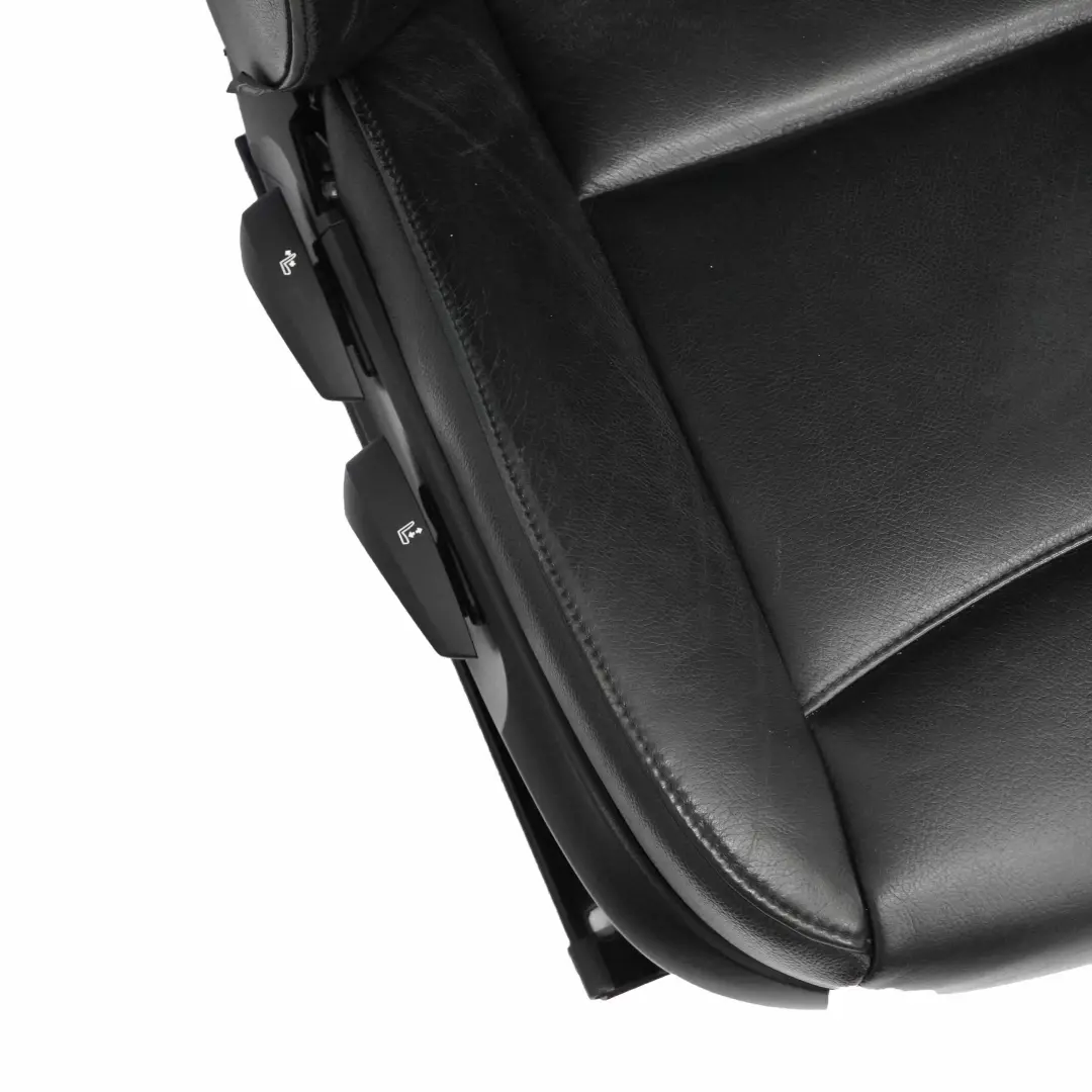 Fotel Fotele Kanapa Czarna Skóra Grzane do BMW X1 E84 o numerze 2992585 BMW X1 E84 Fotel Fotele Kanapa Czarna Skóra Grzane - SKU X1 E84 Seats Black Leather (LUSW) - Numer Części 2992585