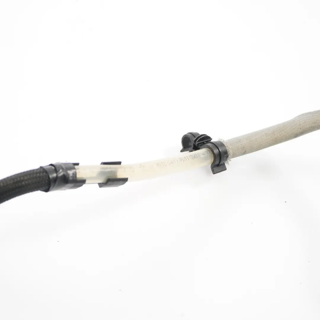 Hose Pipe to Renault Trafic II 2.0 DCI Diesel Fuel Line with Part number X215114 Renault Trafic II 2.0 DCI Diesel Fuel Line Hose Pipe - SKU X215114 - Part number X215114