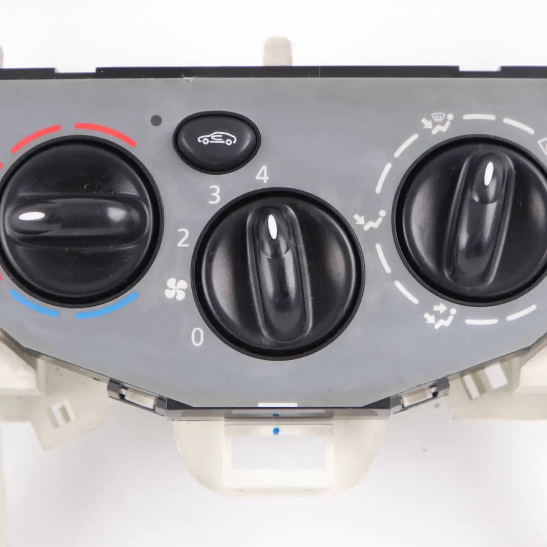 Conditioning Panel Renault Trafic II Vivaro A Heater Climate Control to Air with Part number X83WKA Air Conditioning Panel Renault Trafic II Vivaro A Heater Climate Control - SKU X83WKA - Part number X83WKA