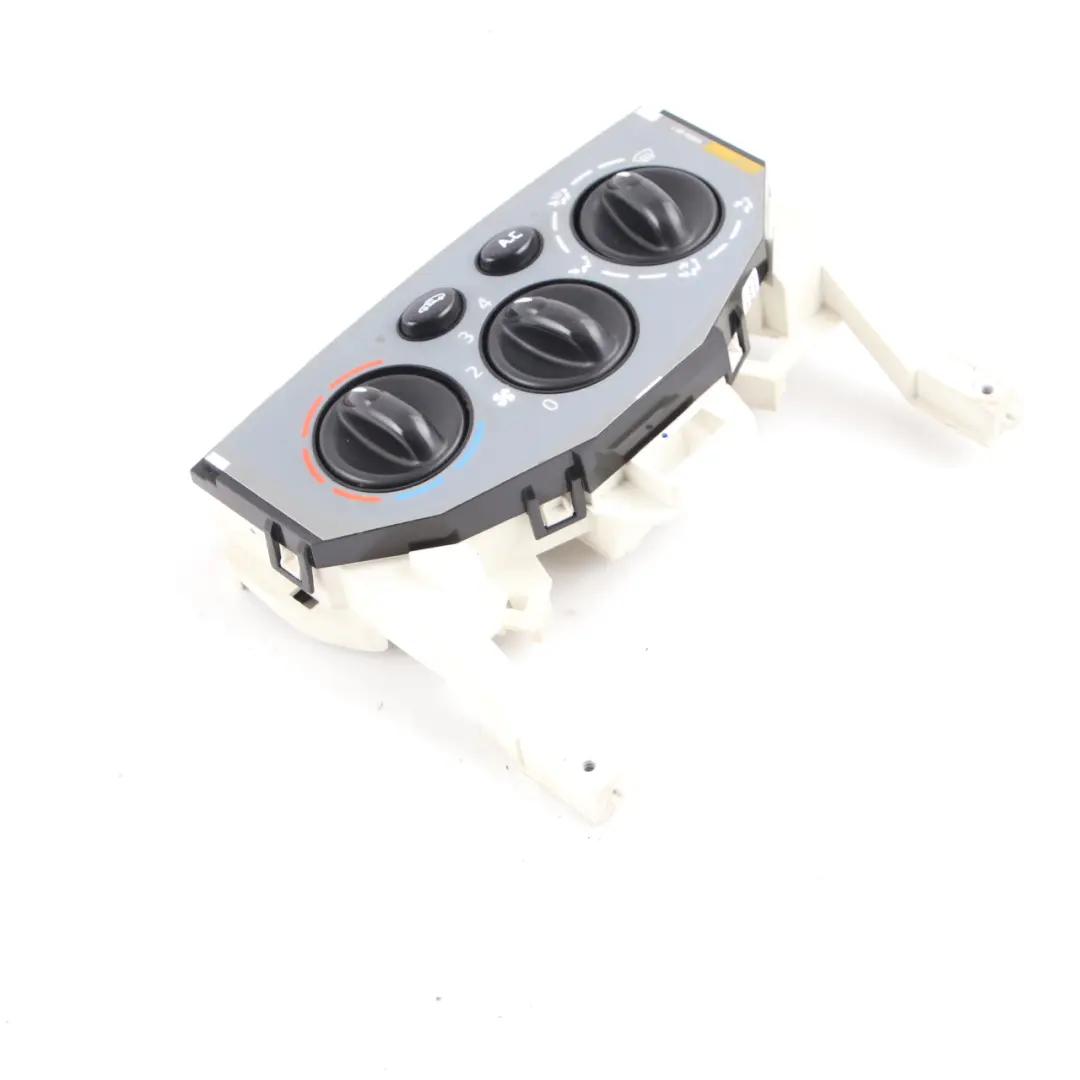 Conditioning Panel Renault Trafic II Vivaro A Heater Climate Control to Air with Part number X83WKB Air Conditioning Panel Renault Trafic II Vivaro A Heater Climate Control - SKU X83WKB - Part number X83WKB