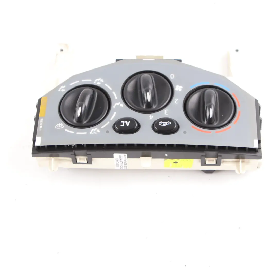 Conditioning Panel Renault Trafic II Vivaro A Heater Climate Control to Air with Part number X83WKB Air Conditioning Panel Renault Trafic II Vivaro A Heater Climate Control - SKU X83WKB - Part number X83WKB