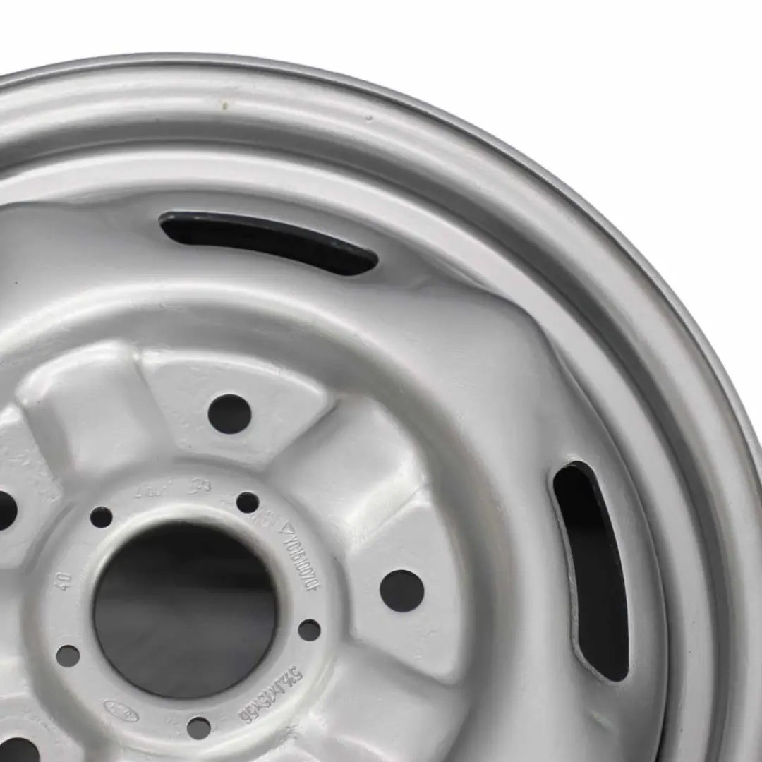 Llanta Ford Transit Acero 16" 5 1/2 J ET:56 para con número de pieza YC151007CF Llanta Ford Transit Acero 16" 5 1/2 J ET:56 - SKU YC151007CF - Número de pieza YC151007CF