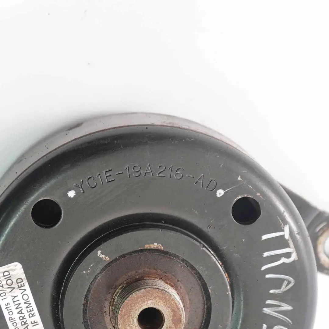 MK6 2.4 TDDI Support poulie ventilateur visqueux pour Ford Transit à propos du numéro de pièce YC1E19A216AD Ford Transit MK6 2.4 TDDI Support poulie ventilateur visqueux - SKU YC1E19A216AD - Numéro de pièce YC1E19A216AD