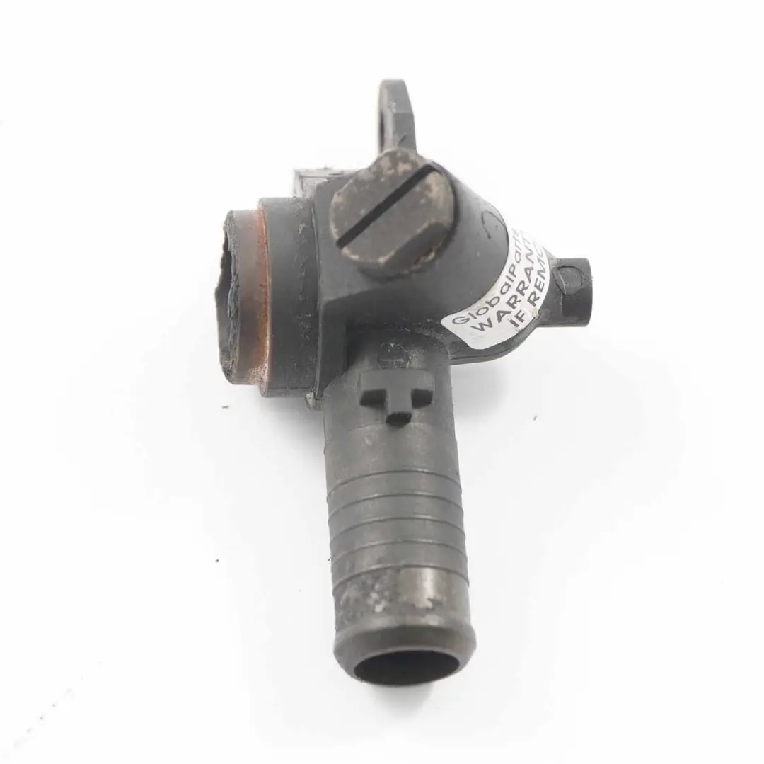 MK6 2.4 Diesel Öl kühler Thermostat gehäuse für Ford Transit mit Teilenummer YC1Q6L635AG Ford Transit MK6 2.4 Diesel Öl kühler Thermostat gehäuse - SKU YC1Q6L635AG - Teilenummer YC1Q6L635AG