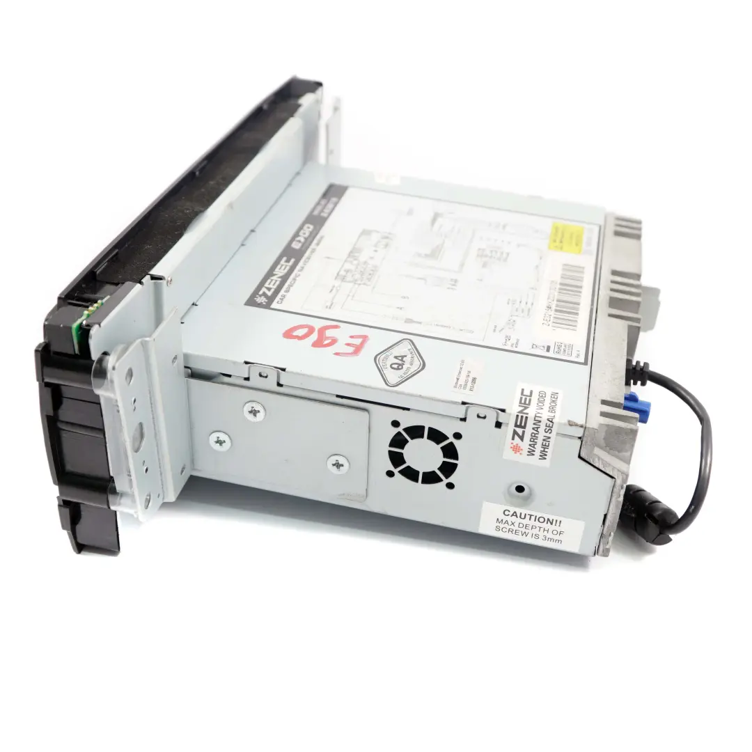 Zenec Ego Sistema di Navigazione Navigatore Media Alloggiamento per BMW E90 E91 E92 con numero di parte Z-E3215 BMW E90 E91 E92 Zenec Ego Sistema di Navigazione Navigatore Media Alloggiamento - SKU Z-E3215 - Numero di parte Z-E3215