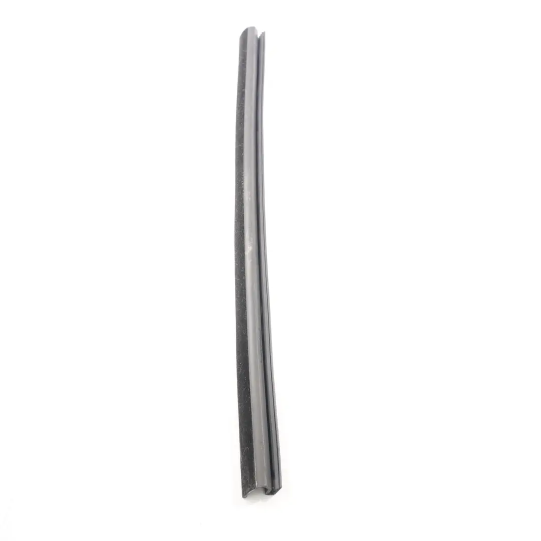  Guarnizione finestrino Ford Transit Connect Porta anteriore destra Striscia - SKU ZT14-A20570-AD - Numero di parte ZT14-A20570-AD