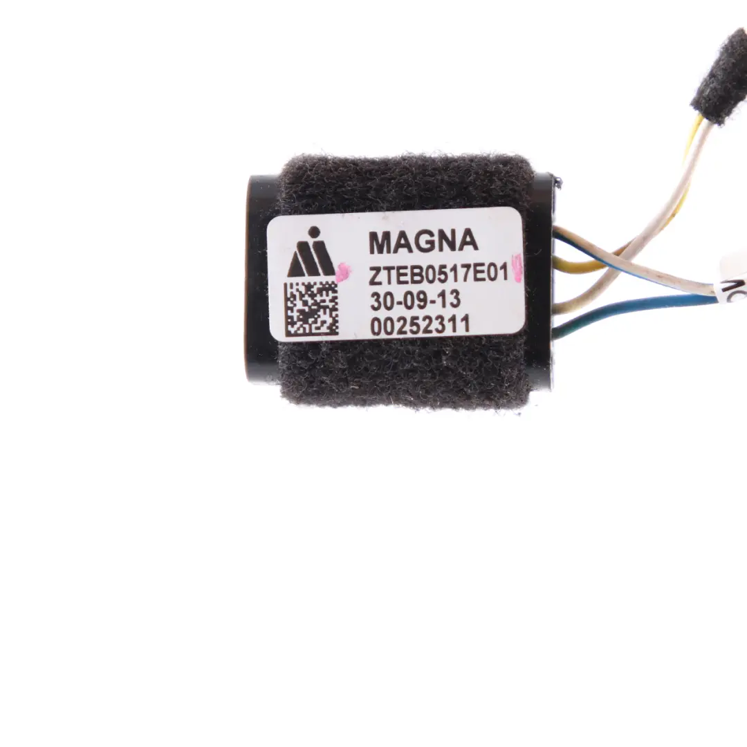 Mercedes W204 Wing Mirror Power Switch Relay Harness Unit - SKU ZTEB0517E01 - Part number ZTEB0517E01