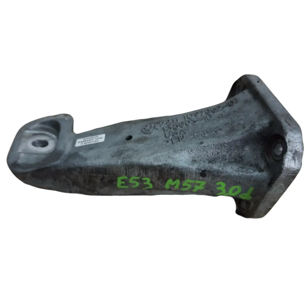 Łapa silnika prawa 3.0d M57 do BMW E53 X5 o numerze 22111097002 BMW E53 X5 Łapa silnika prawa 3.0d M57 - SKU 1097002 - Numer Części 22111097002