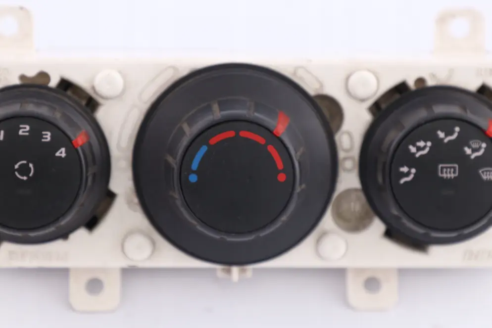 Renault Master 3 Opel Movano Air Con Control Unit Module - SKU 5L7741100 - Part number 5L7741100