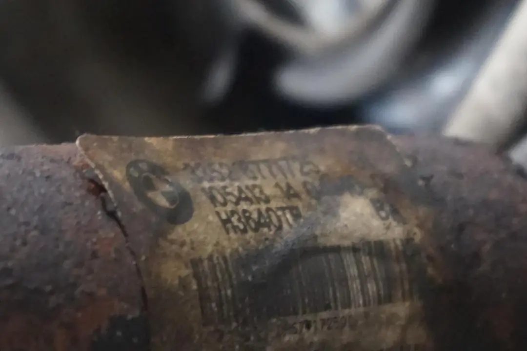 N52 Rear Right O/S Axle Leg Suspension Brake Disc Hub to BMW 3 Series E90 325i with Part number BMW 3 Series E90 325i N52 Rear Right O/S Axle Leg Suspension Brake Disc Hub - SKU 6771725-1 - Part number