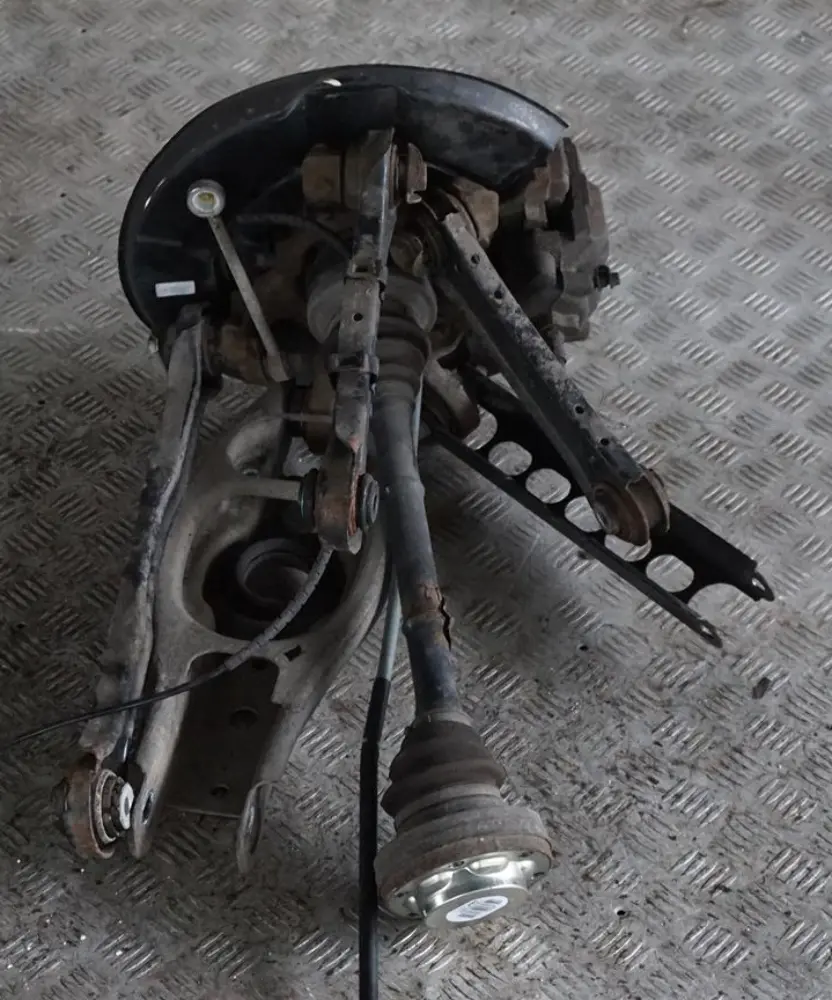 BMW 1 E88 Cabrio 123d N47S Rear Left N/S Suspension Hub Leg Brake Caliper Disc - SKU 6774807-14 - Part number 6774807