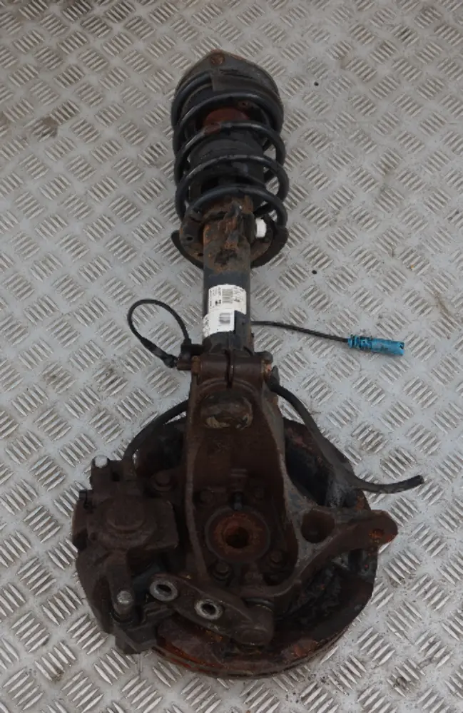 Mini R55 Clubman S N14 Front Right O/S Spring Strut Leg Brake Suspension Hub - SKU 6784514 - Part number 6784513