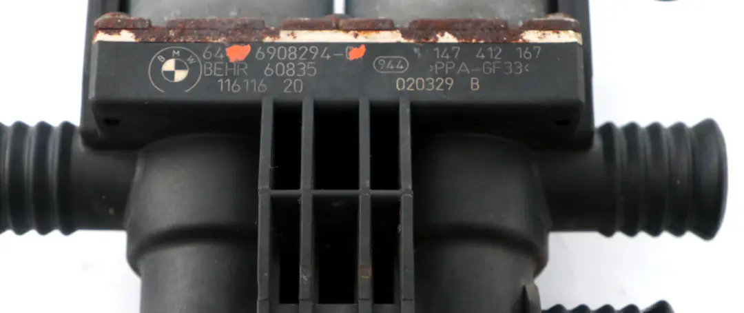 Valvola Acqua Riscaldatore Aria Condizionata 6908294 per BMW E60 E61 E63 E64 con numero di parte 6931708 BMW E60 E61 E63 E64 Valvola Acqua Riscaldatore Aria Condizionata 6908294 - SKU 6931708 - Numero di parte 6931708