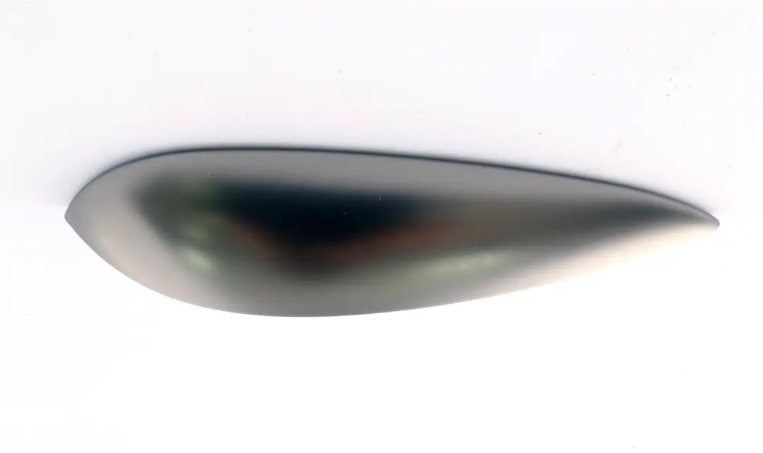 Banda Decorativa Puerta Trasera Izquierda Rutenio 7115477 para BMW E63 E64 con número de pieza 7115479 BMW E63 E64 Banda Decorativa Puerta Trasera Izquierda Rutenio 7115477 - SKU 7115479 - Número de pieza 7115479