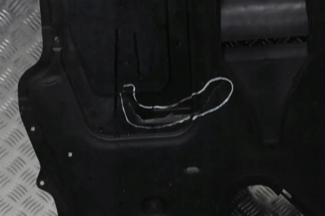 BMW 5 E60 E61 4 Underfloor Coating Centre Chassis Cover - SKU 7154147-4 - Part number 7154147