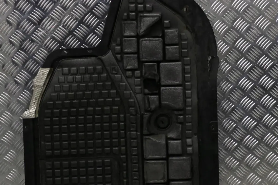 Underfloor Coating Centre Chassis Cover to BMW 5 E60 E61 6 Diesel with Part number 7154147 BMW 5 E60 E61 6 Diesel Underfloor Coating Centre Chassis Cover - SKU 7154147-6 - Part number 7154147