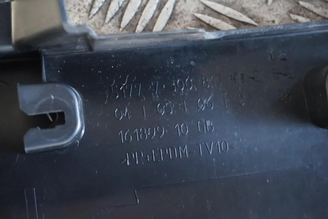 Left N/S Sill Skirt Door Side Cover Rocker Panel Black to BMW Mini Cooper S F56 3 with Part number 7300817 BMW Mini Cooper S F56 3 Left N/S Sill Skirt Door Side Cover Rocker Panel Black - SKU 7300817-3 - Part number 7300817