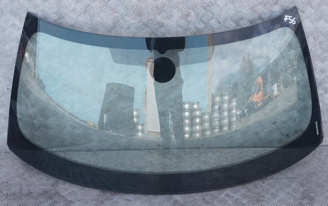 Windscreen Windshield Front Window Glass AS1 to Mini Cooper F55 F56 F57 with Part number 7443869 Mini Cooper F55 F56 F57 Windscreen Windshield Front Window Glass AS1 - SKU 7443869 - Part number 7443869